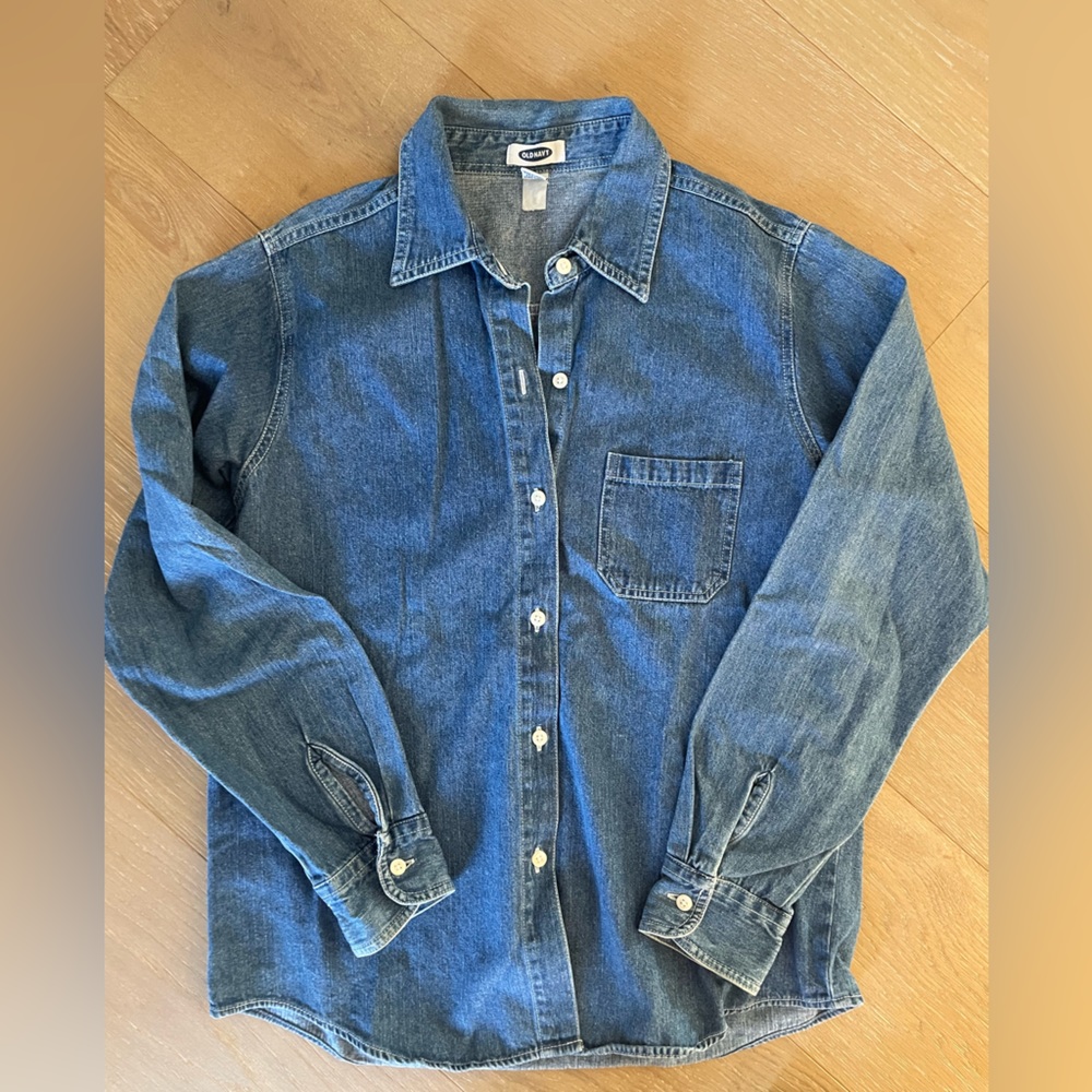 Old navy denim button down shirt